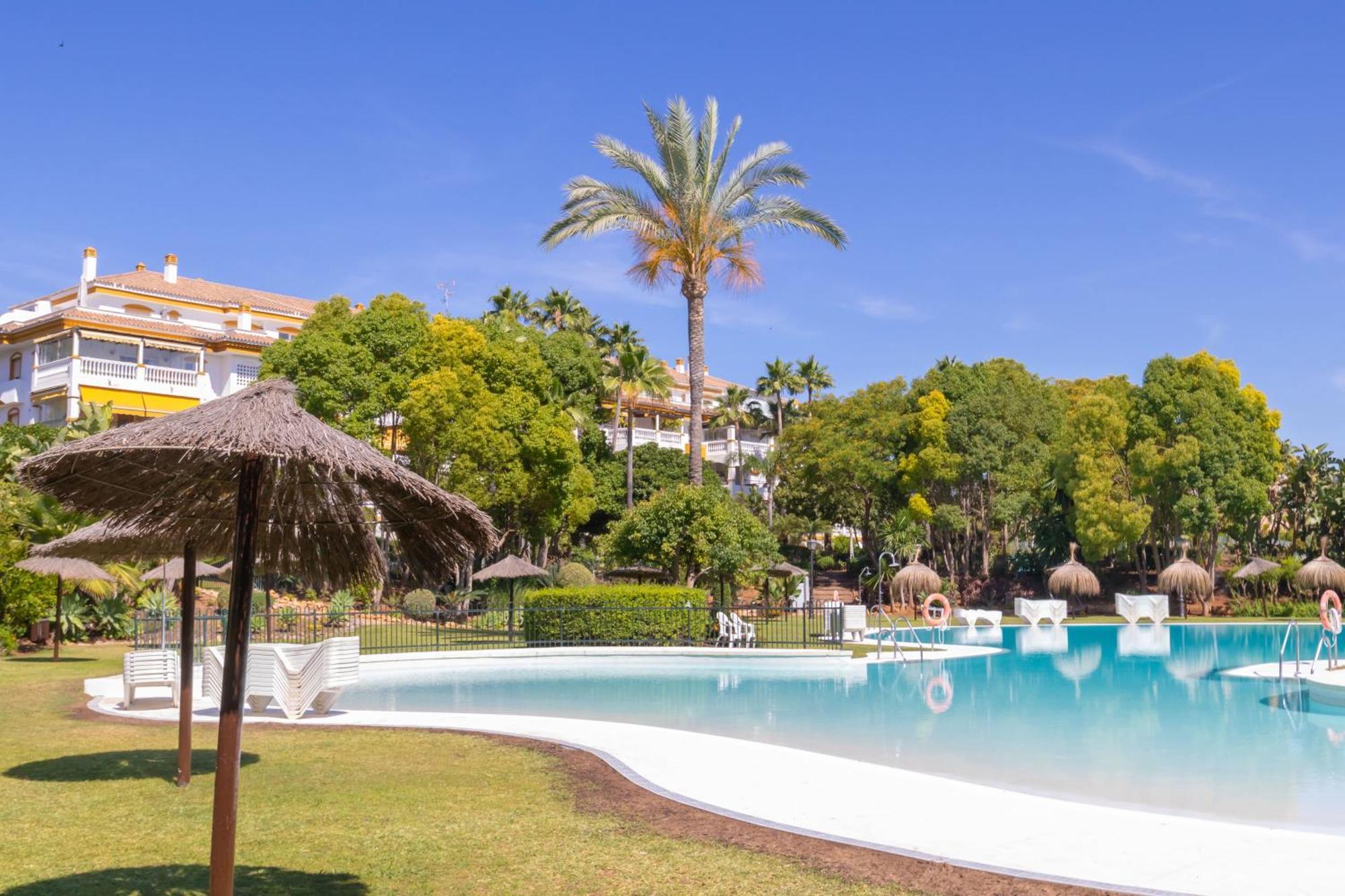 Apartamento Dama De Noche L - Puerto Banus Marbella Eksteriør bilde