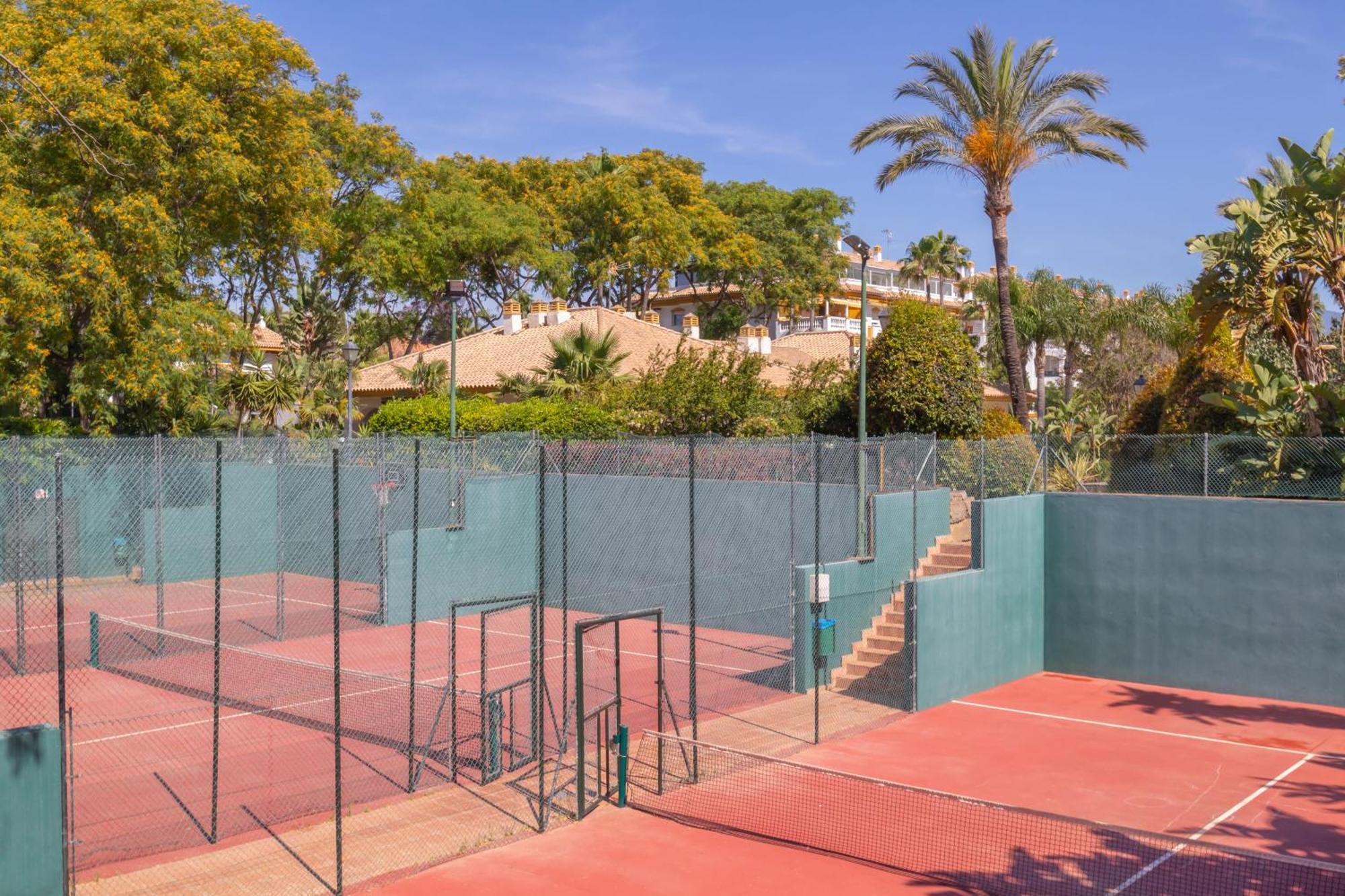 Apartamento Dama De Noche L - Puerto Banus Marbella Eksteriør bilde